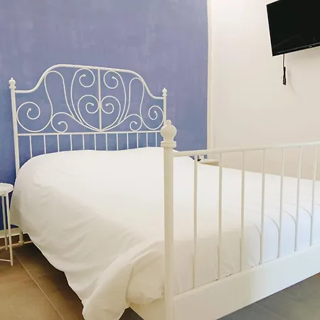 Pensión Modena Rooms Módena